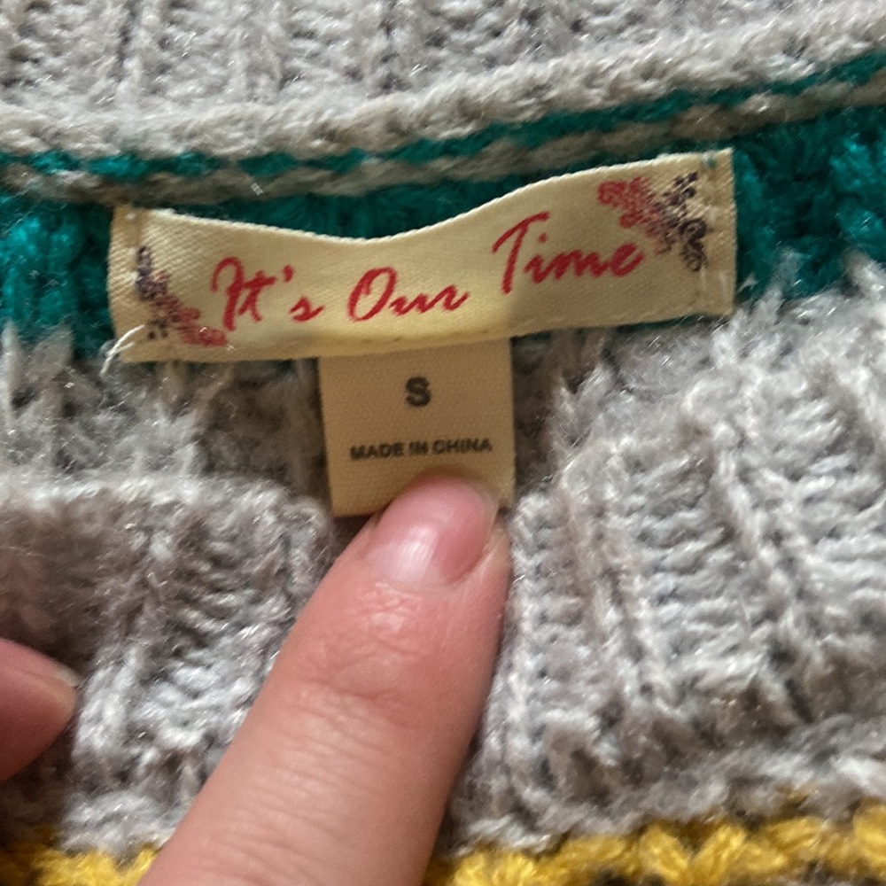 Sweater - Picture 2 of 2